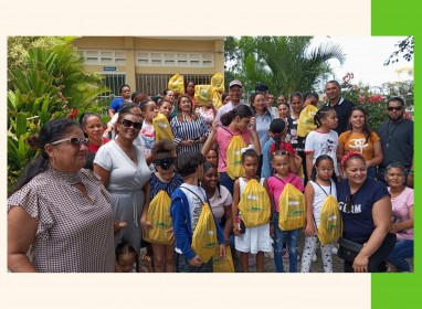 Entrega de útiles escolares en la Escuela Básica Especial Prof. José Francisco Mateo, en la Escuela Básica de Parra y la Escuela Básica del Rincón del Pino, de la provincia de San José de Ocoa. 2024